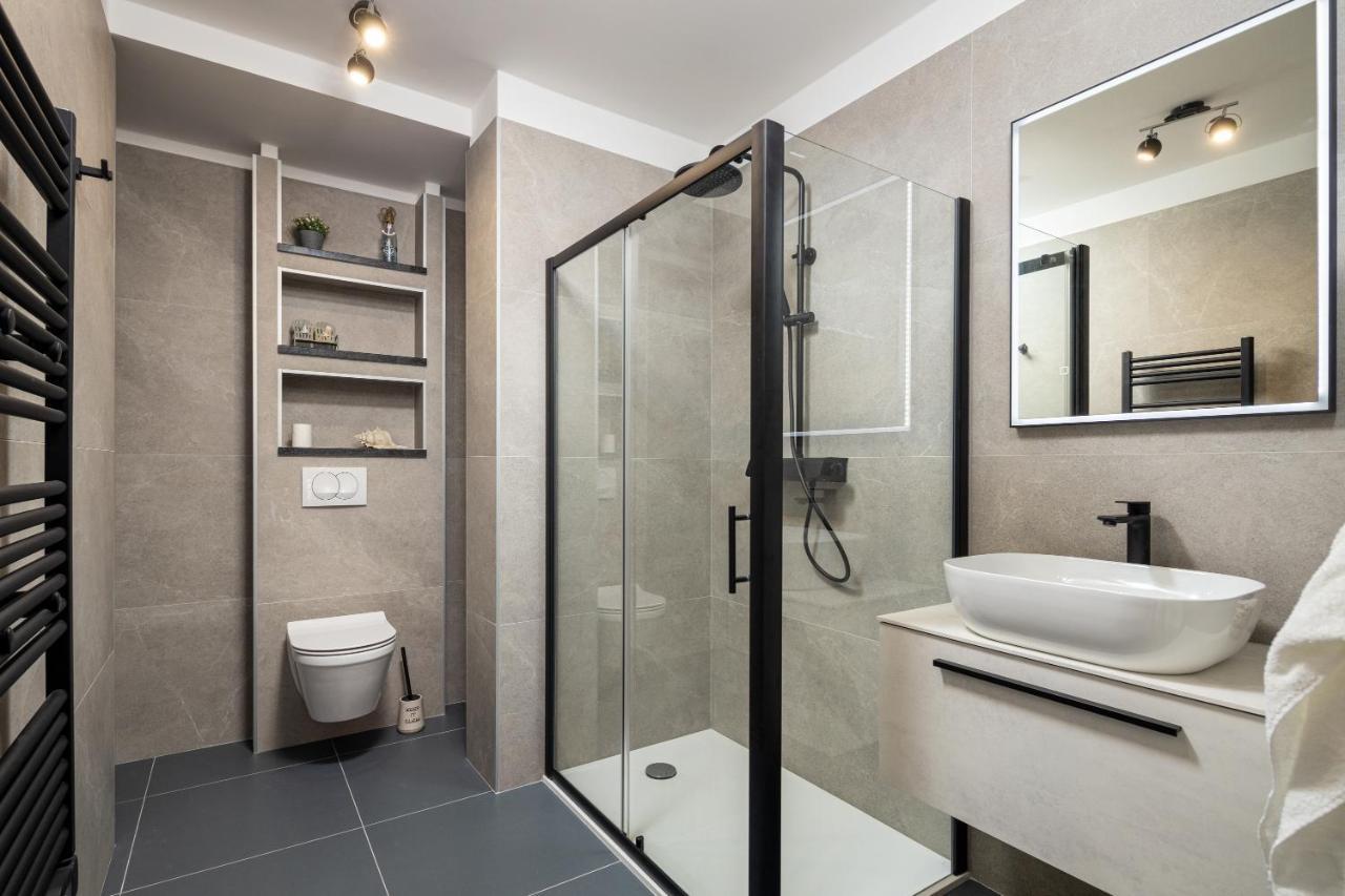 Apartment Navika Омиш Экстерьер фото