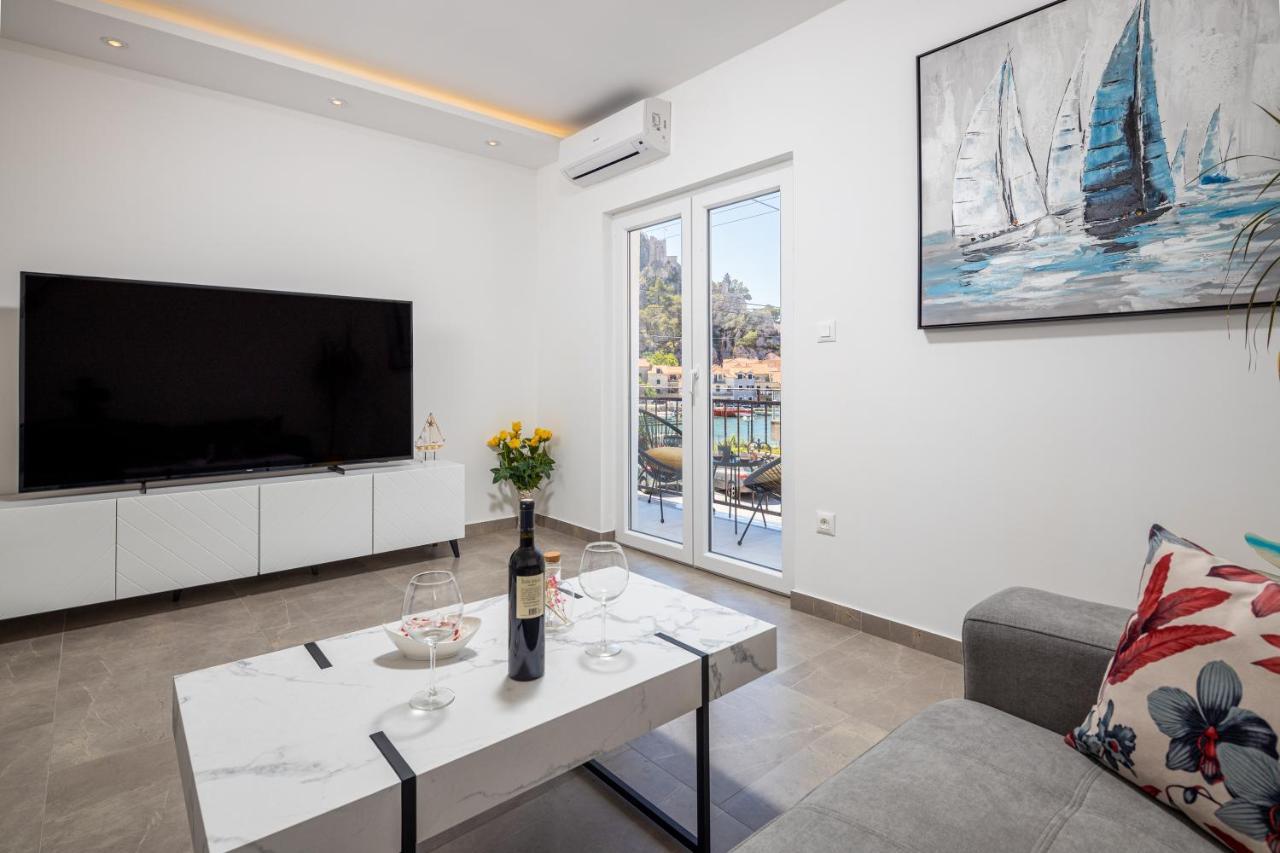 Apartment Navika Омиш Экстерьер фото